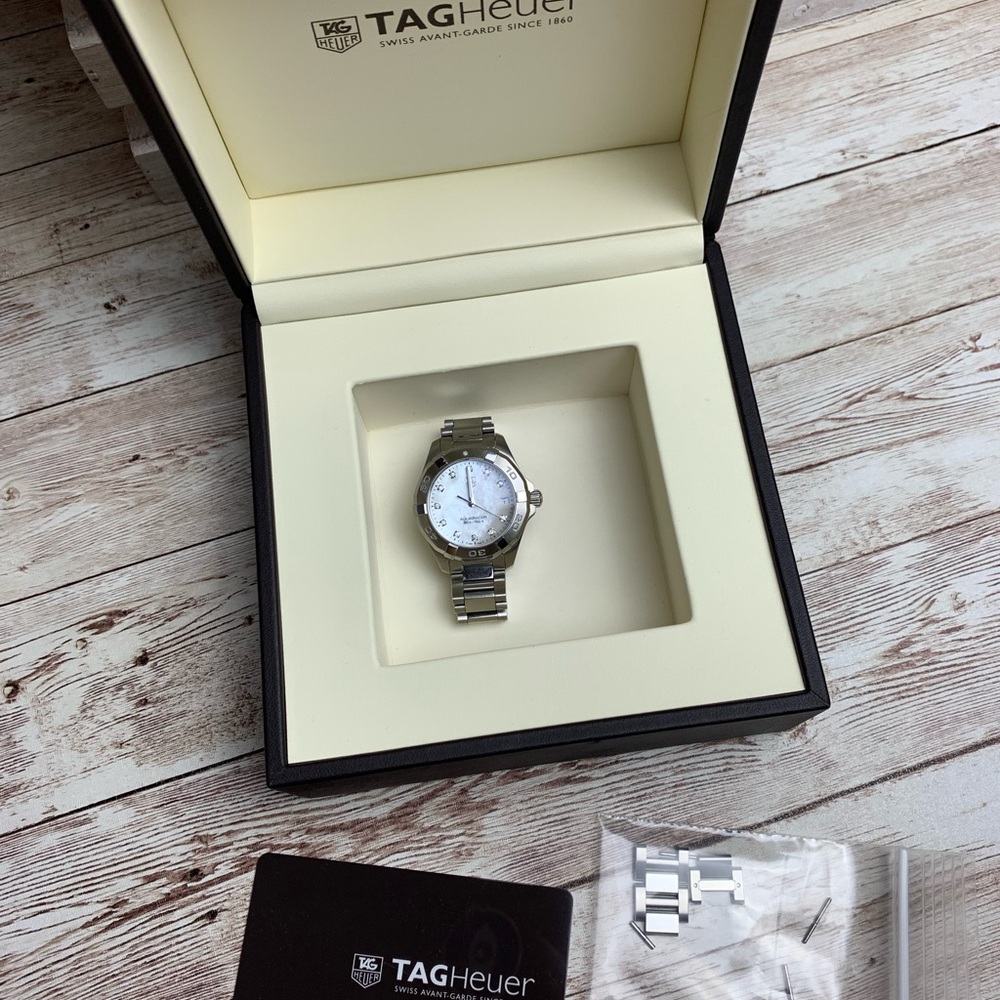 Tag Heuer Stainless Steel Silver and White Aquaracer Watch - Picture 6 of 8